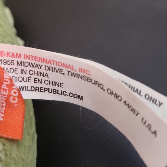 Wild Republic Crocodile Green 8in Snap Back Arms Stuffed Animals - Picture 5 of 6